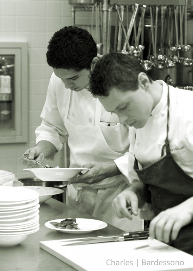 Luxury-restaurant-kitchen